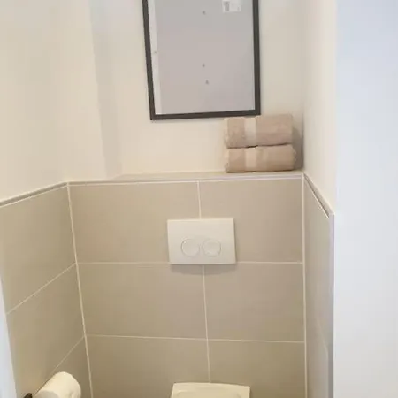 Luedde Huus Lejlighed